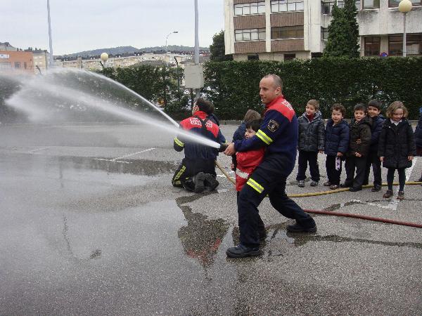 Con los Bomberos