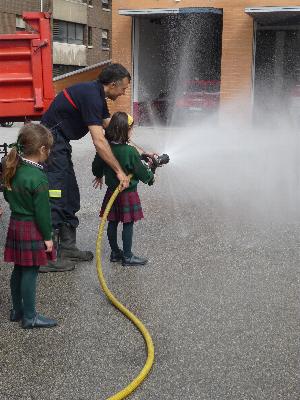 Con los Bomberos