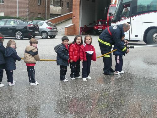 Con los Bomberos